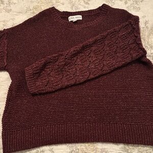 Deep wine-red knit sweater. Knox Rose M